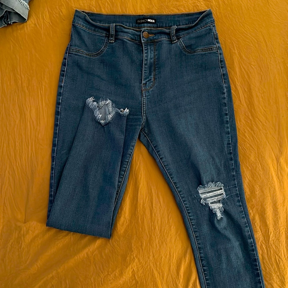 Fashion nova distressed jeans